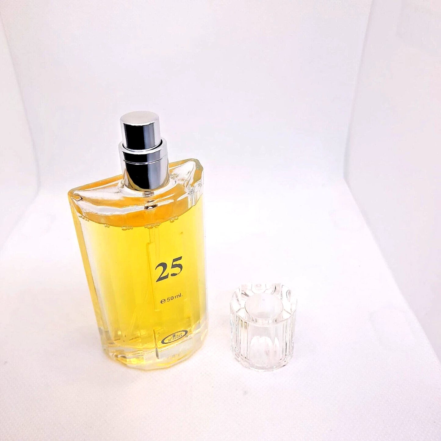 Crown Perfumes 25 Eau De Parfum Natural Spray 50ml Oriental Perfumes Original